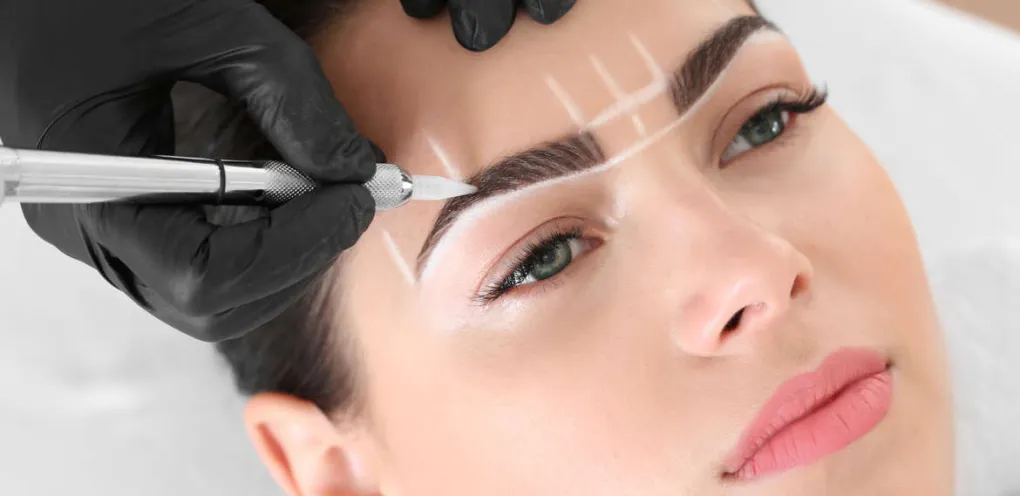 Trasplante de Cejas Zenova